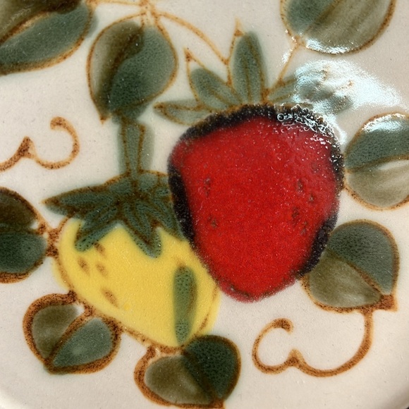 Sears Roebuck Vintage “Strawberries” Salad Plates set-of-8 - Picture 3 of 5